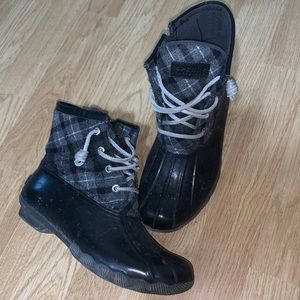 Sperry boots
